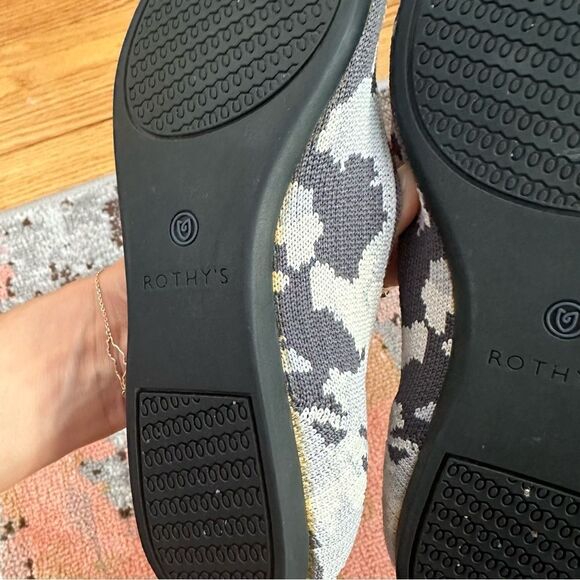 Rothy’s Ash Gray CamoThe Point Flat - Picture 7 of 9